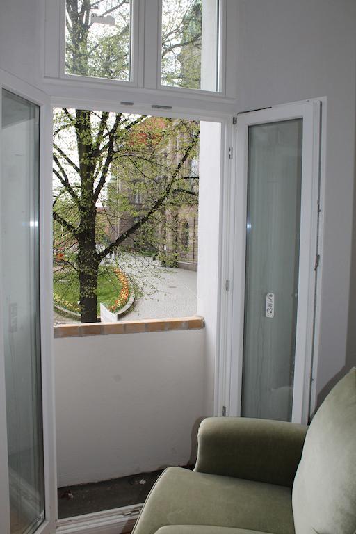 Bett-Point Am Rathaus Hostal Potsdam Exterior foto